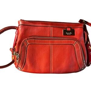 Tignanello Red Pebbled Purse Leather Bag Crossbody Pocketbook signature lining